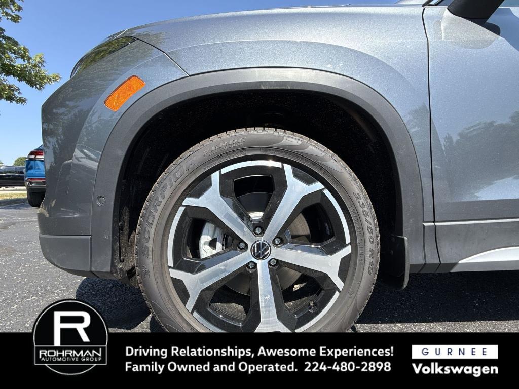 new 2025 Volkswagen Tiguan car, priced at $32,843