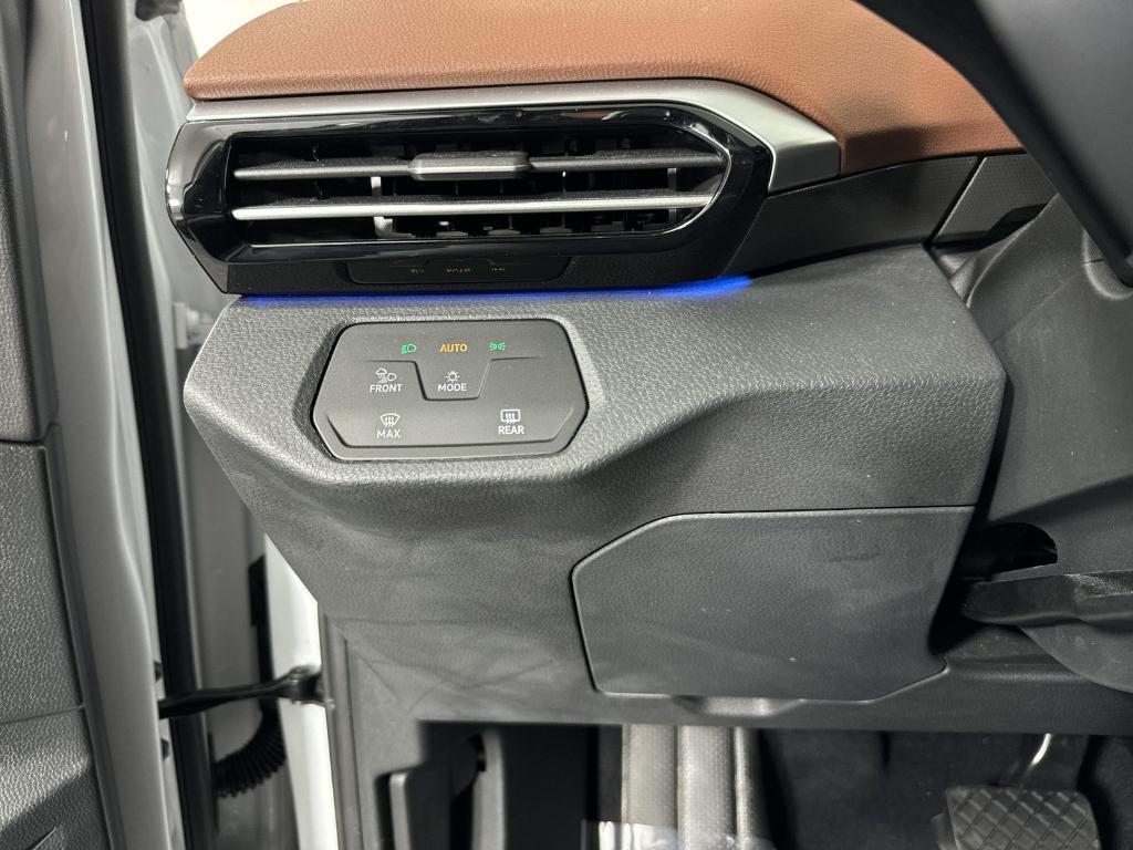 used 2022 Volkswagen ID.4 car, priced at $21,890