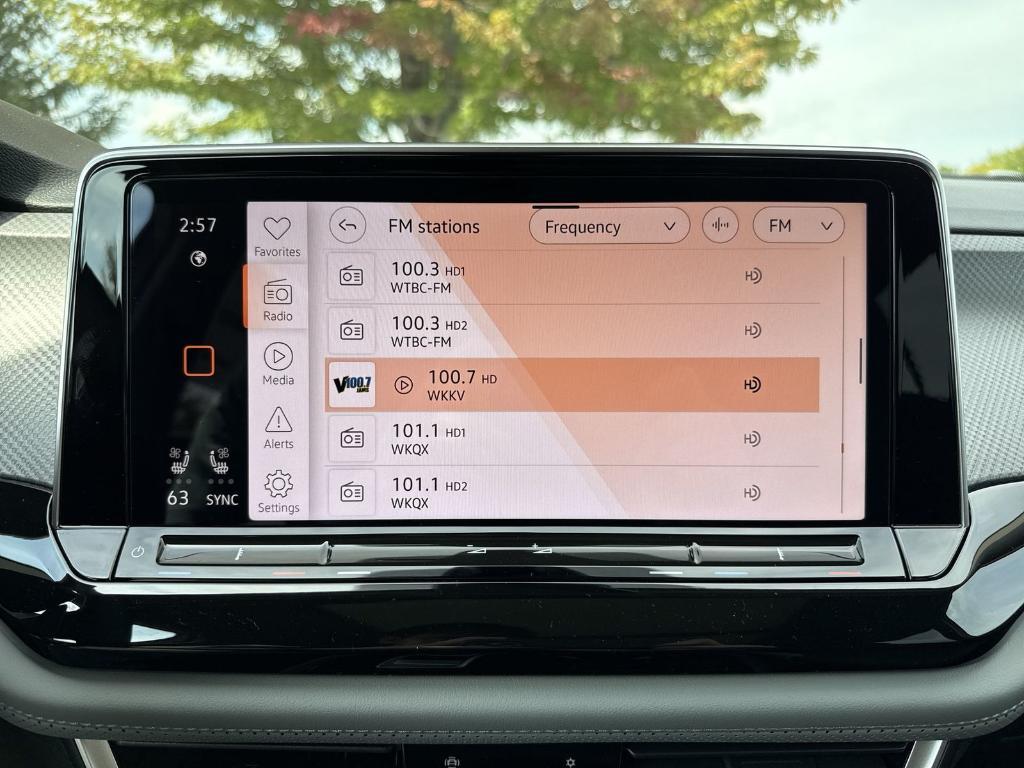 new 2025 Volkswagen Atlas car, priced at $40,605
