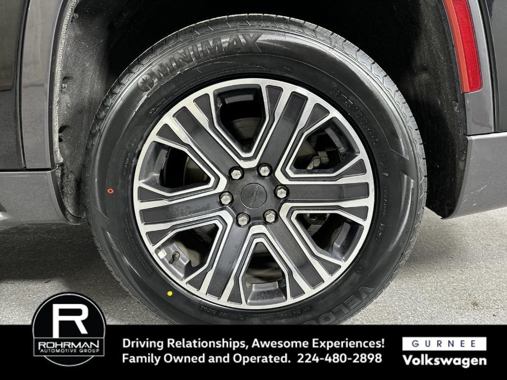 used 2022 Jeep Wagoneer car, priced at $39,301