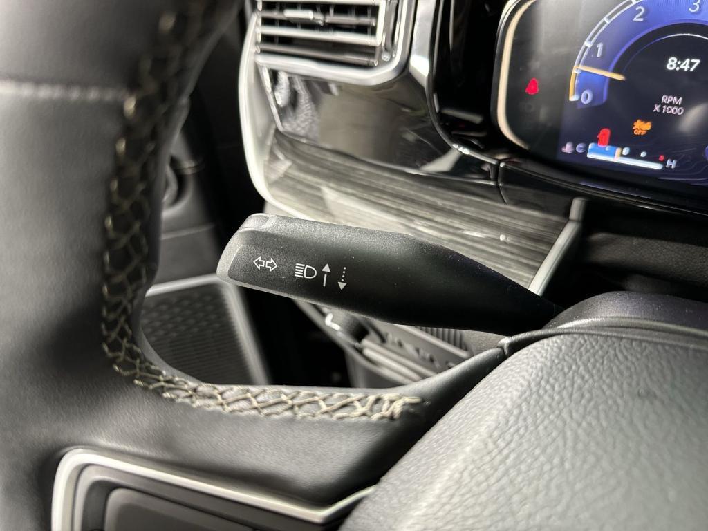 used 2022 Jeep Wagoneer car, priced at $39,301