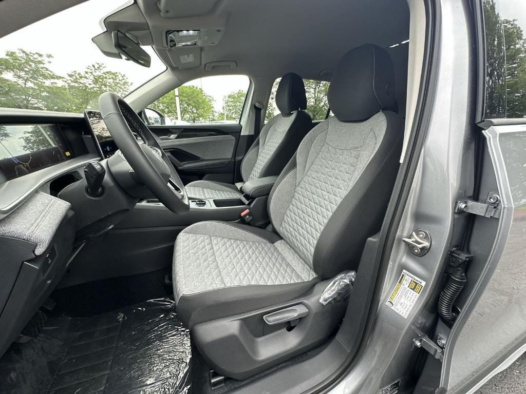 new 2025 Volkswagen Tiguan car