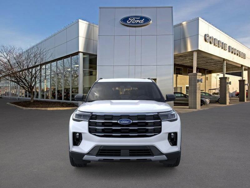 new 2025 Ford Explorer car, priced at $45,905