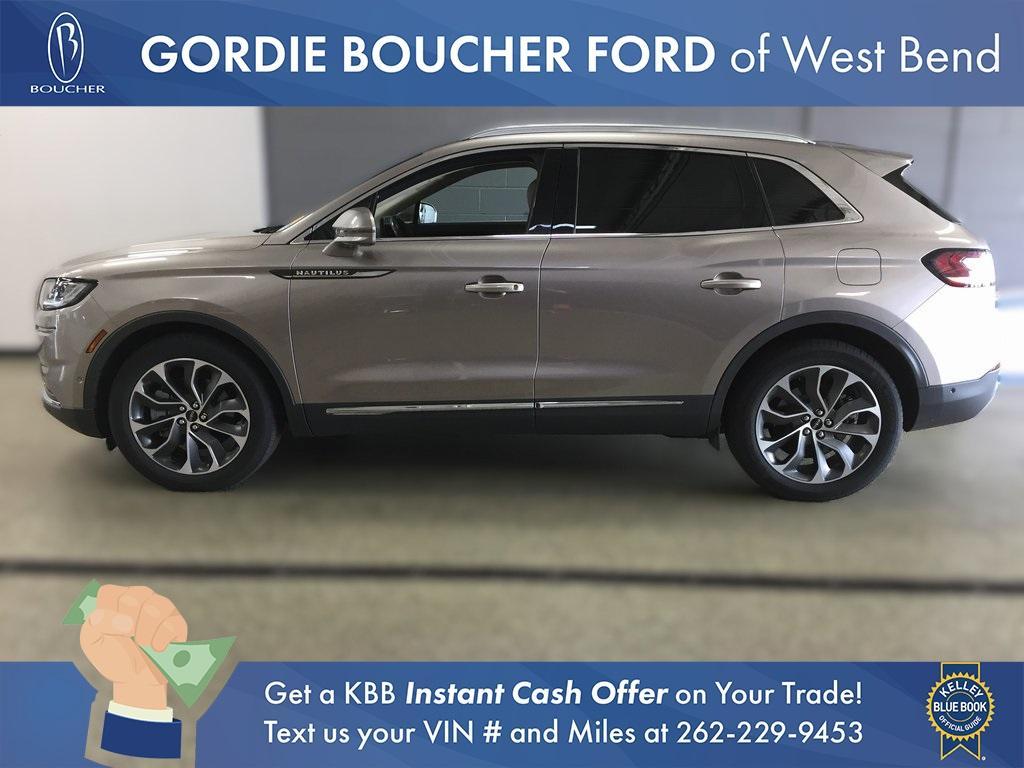used 2021 Lincoln Nautilus car, priced at $34,995