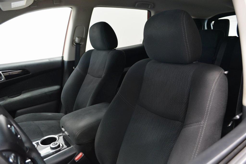 used 2016 Nissan Pathfinder car, priced at $10,595