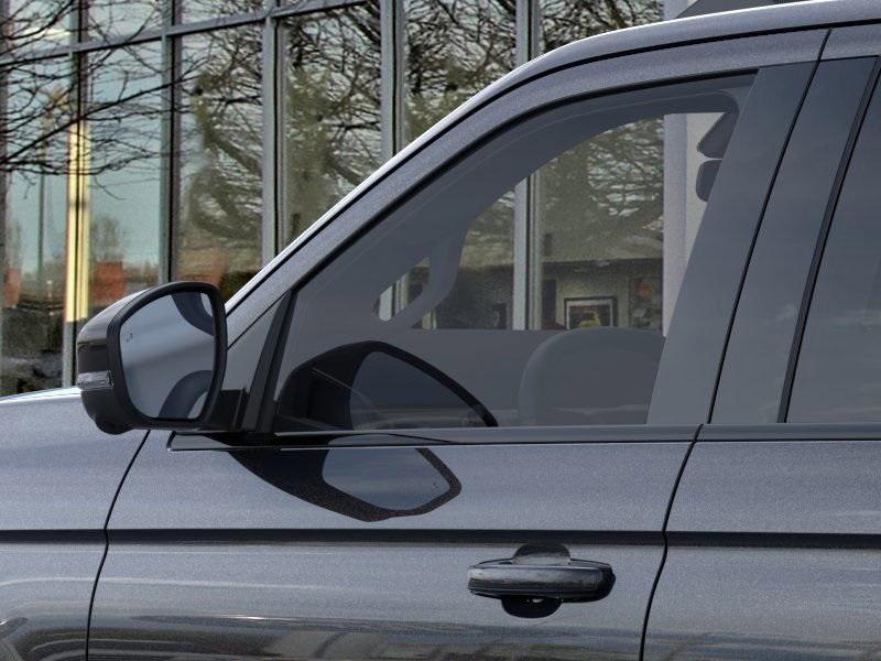new 2025 Ford Expedition car, priced at $84,545