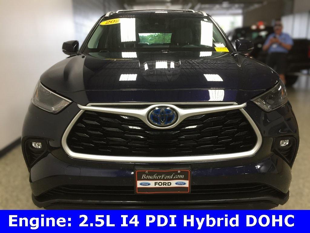 used 2022 Toyota Highlander Hybrid car, priced at $34,795