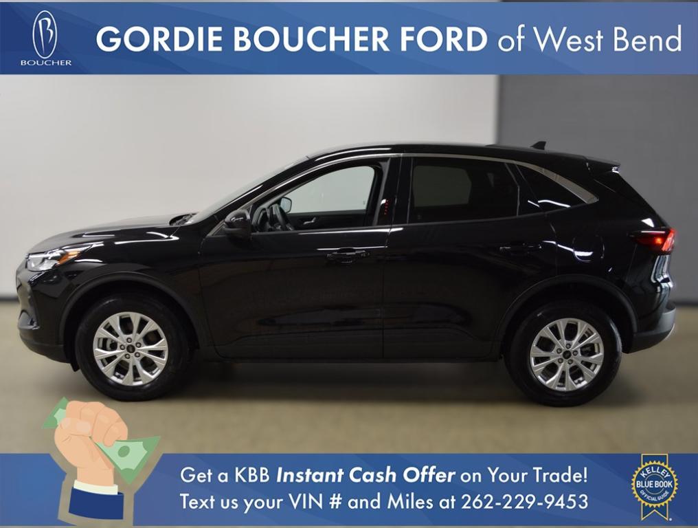 used 2023 Ford Escape car