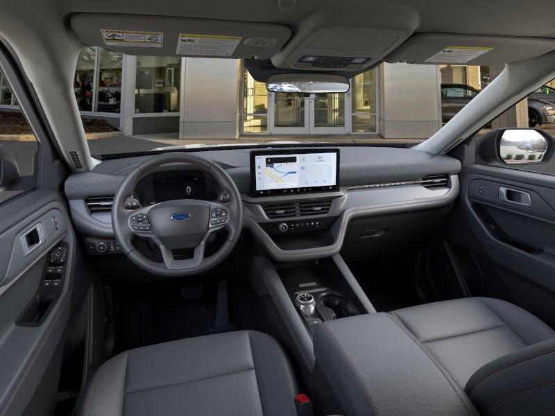 new 2025 Ford Explorer car, priced at $45,832