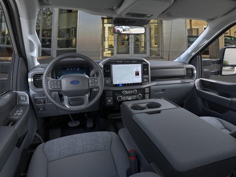 new 2024 Ford F-150 car, priced at $50,112