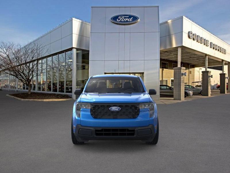 new 2025 Ford Maverick car, priced at $29,889