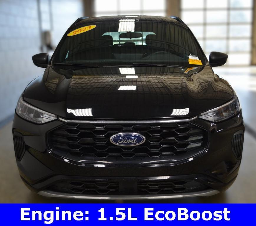 used 2023 Ford Escape car, priced at $26,495