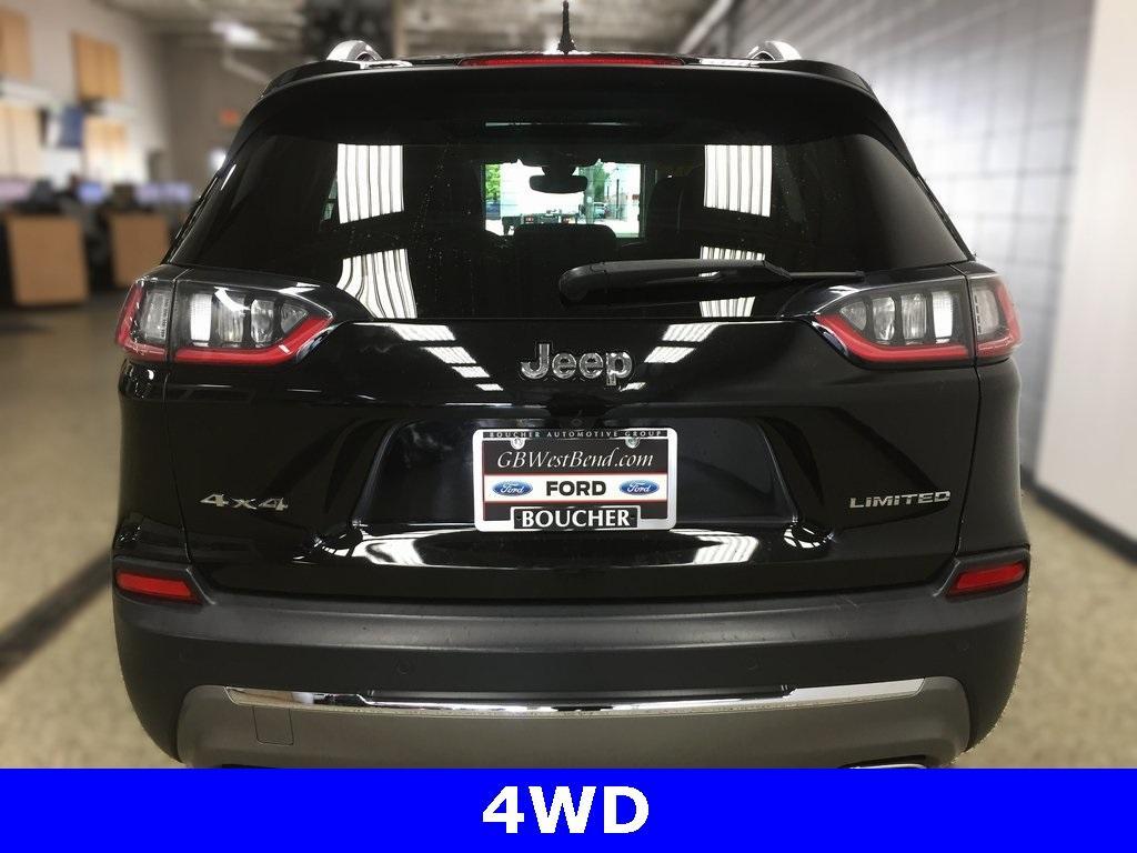used 2019 Jeep Cherokee car
