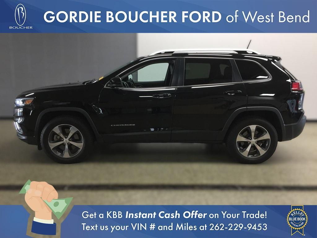 used 2019 Jeep Cherokee car