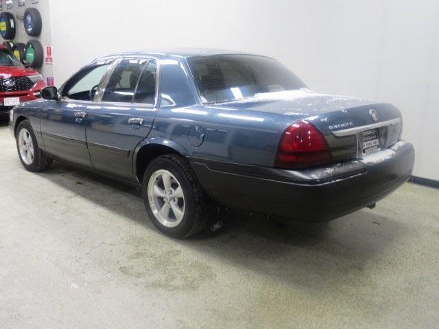 used 2008 Mercury Grand Marquis car, priced at $9,495