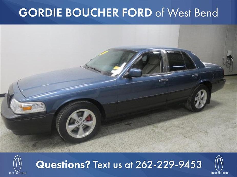 used 2008 Mercury Grand Marquis car, priced at $9,898