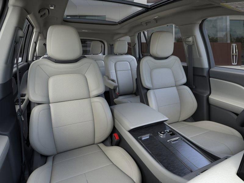 new 2025 Lincoln Aviator car, priced at $76,281