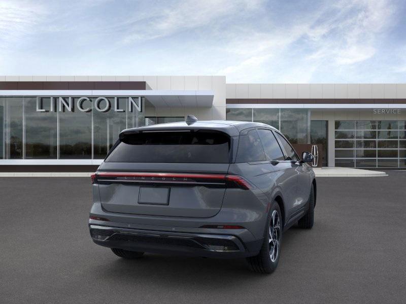 new 2025 Lincoln Nautilus car