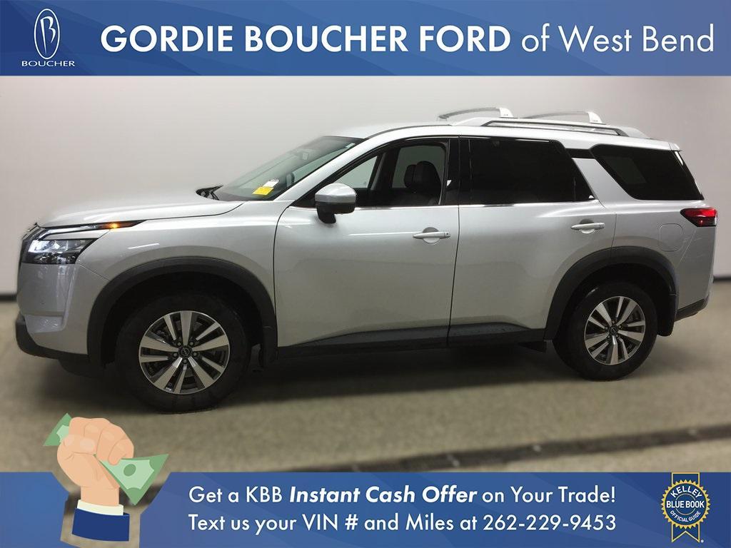 used 2023 Nissan Pathfinder car, priced at $35,995