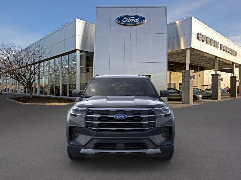 new 2025 Ford Explorer car, priced at $40,850