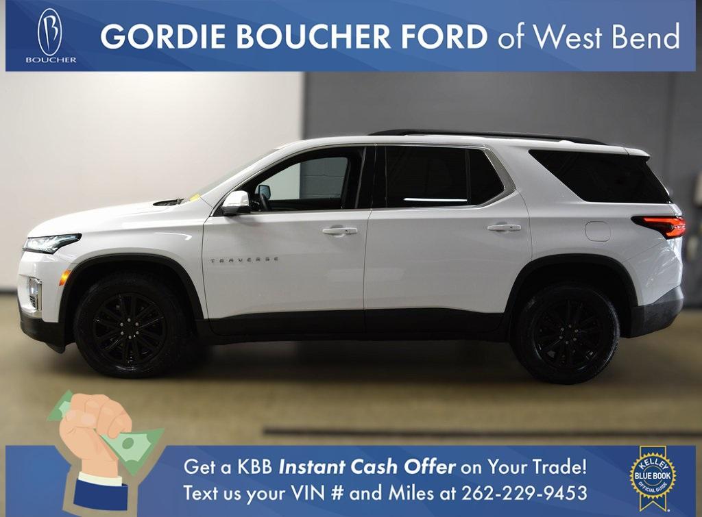 used 2023 Chevrolet Traverse car, priced at $32,495