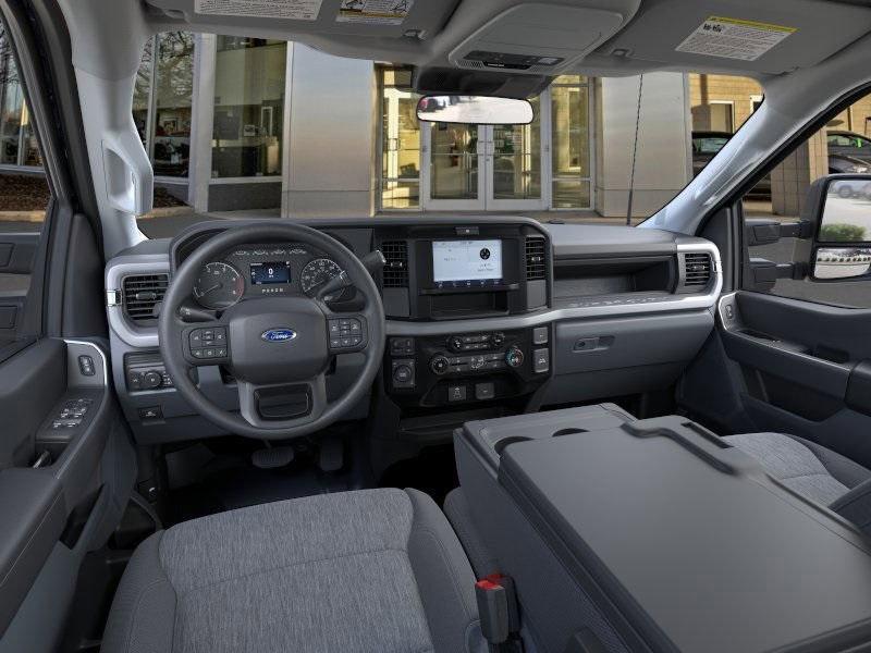 new 2025 Ford F-250 car, priced at $65,878