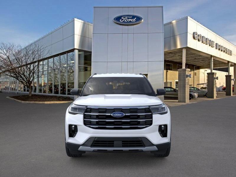 new 2025 Ford Explorer car, priced at $45,473
