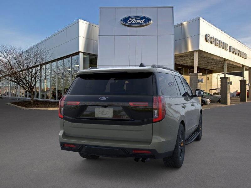 new 2025 Ford Expedition car, priced at $82,205