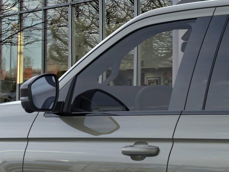 new 2025 Ford Expedition car, priced at $82,205