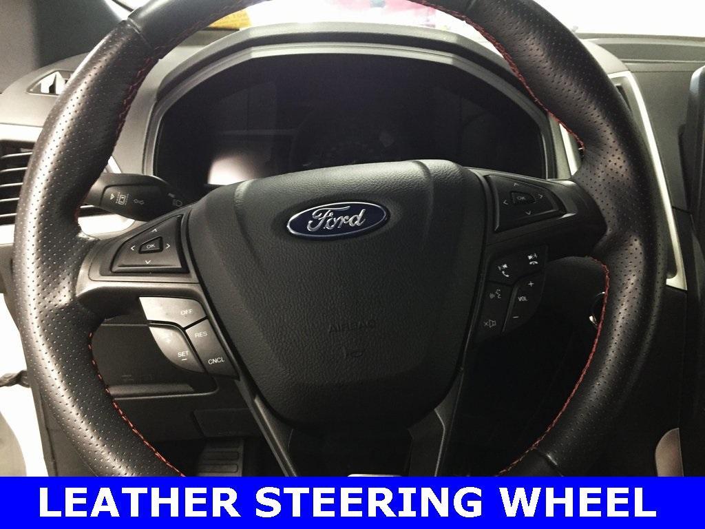used 2022 Ford Edge car, priced at $31,995