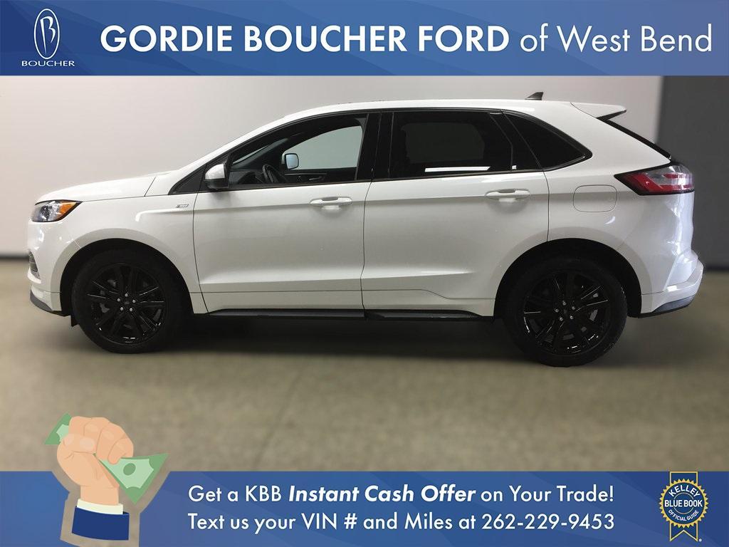 used 2022 Ford Edge car, priced at $31,995