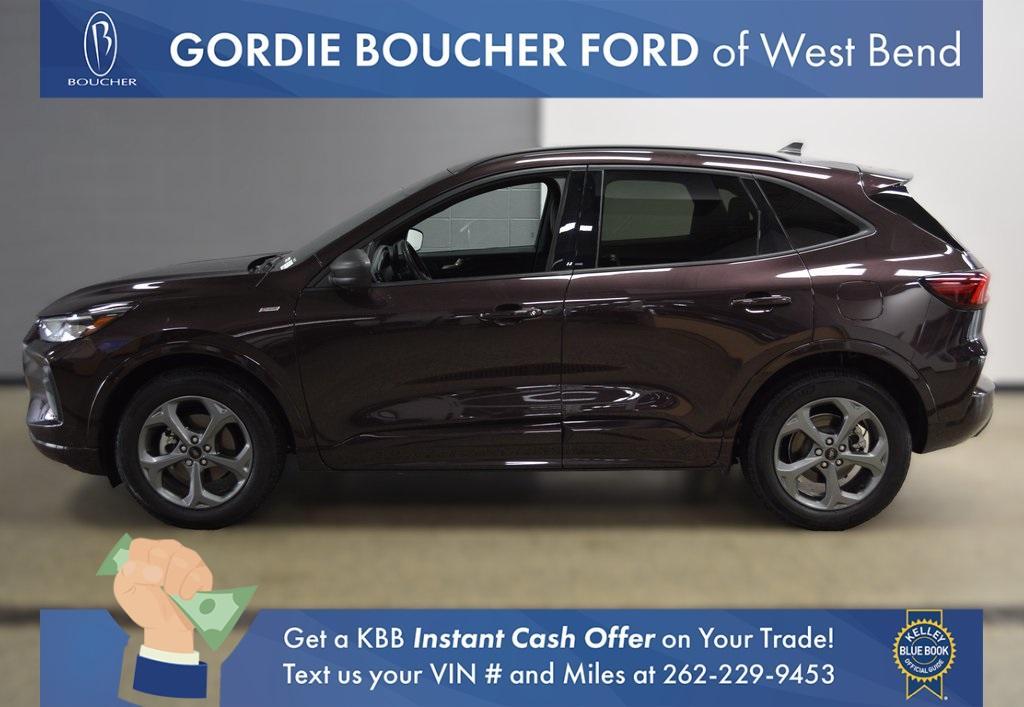 used 2023 Ford Escape car, priced at $26,495