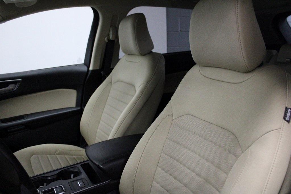 new 2024 Ford Edge car, priced at $31,975