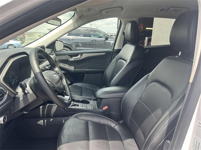 used 2022 Ford Escape car, priced at $19,391