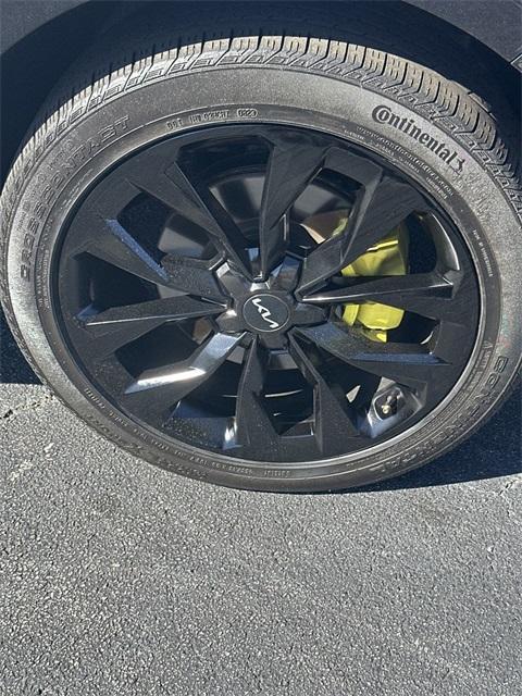 used 2023 Kia Sorento car, priced at $29,991