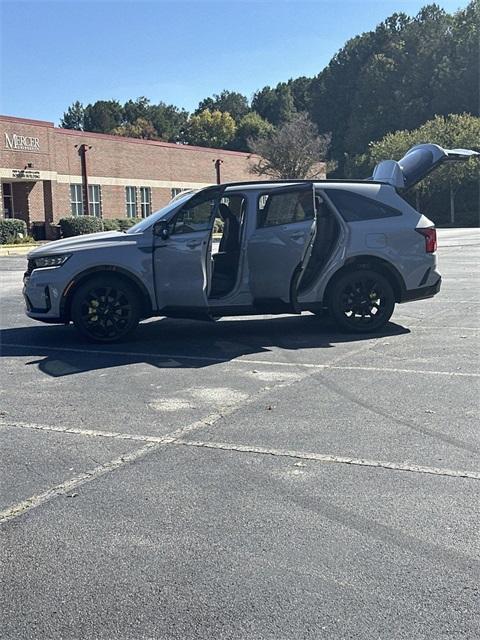 used 2023 Kia Sorento car, priced at $29,991