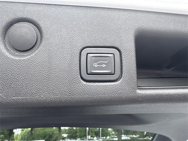 used 2024 Chevrolet Equinox car, priced at $21,491