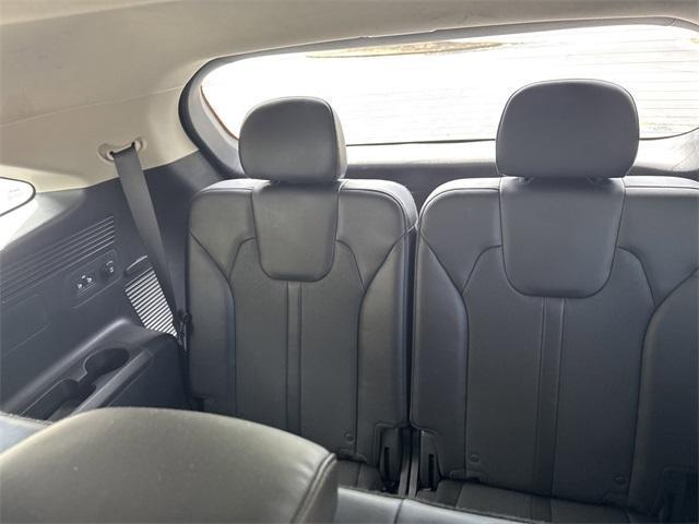 used 2022 Kia Sorento car, priced at $27,491
