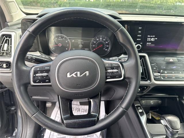 used 2022 Kia Sorento car, priced at $27,491