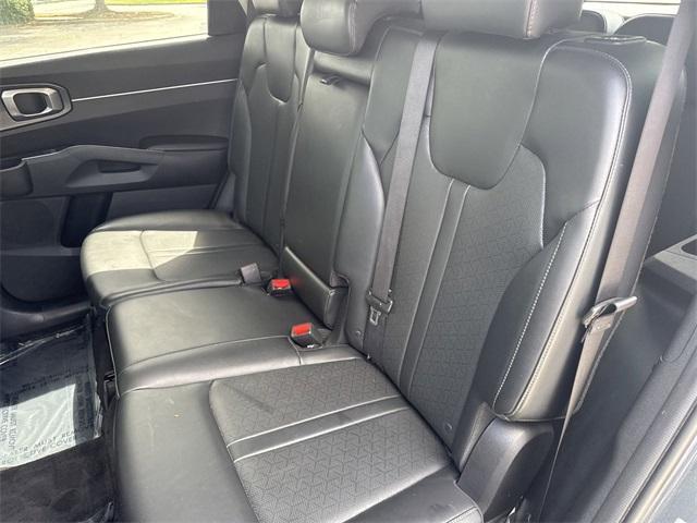 used 2022 Kia Sorento car, priced at $27,491