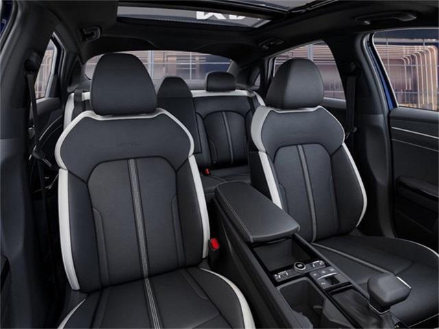 new 2025 Kia K5 car, priced at $31,385