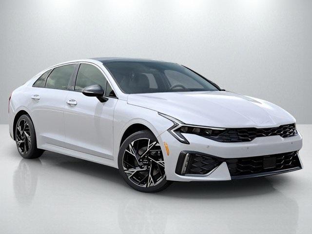 new 2025 Kia K5 car, priced at $30,008
