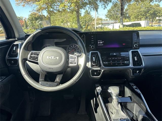 used 2022 Kia Sorento car, priced at $29,991