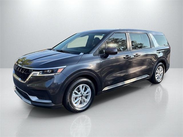 used 2023 Kia Carnival car, priced at $28,991