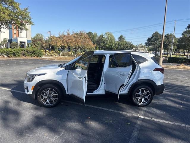 used 2023 Kia Seltos car, priced at $23,491