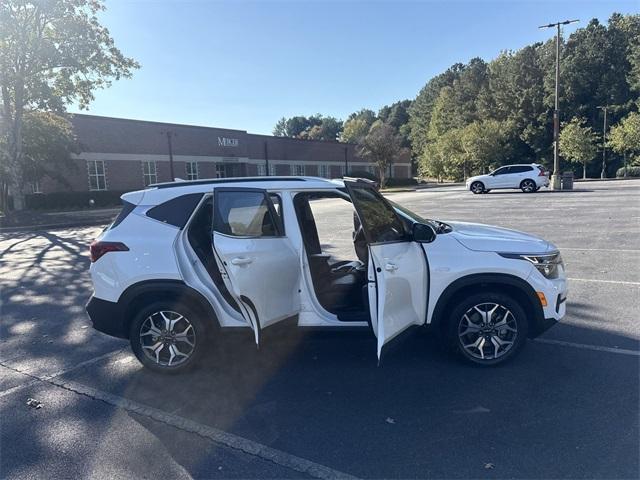 used 2023 Kia Seltos car, priced at $23,491