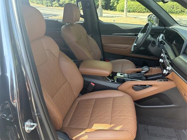 used 2025 Kia Telluride car, priced at $44,991