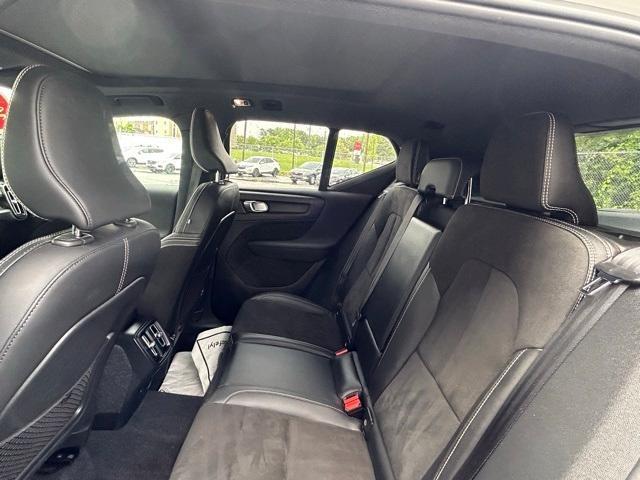 used 2022 Volvo XC40 car, priced at $28,990