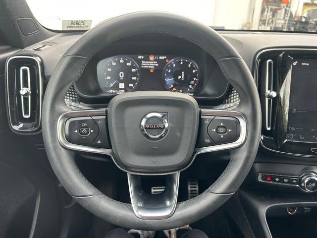 used 2022 Volvo XC40 car, priced at $28,990