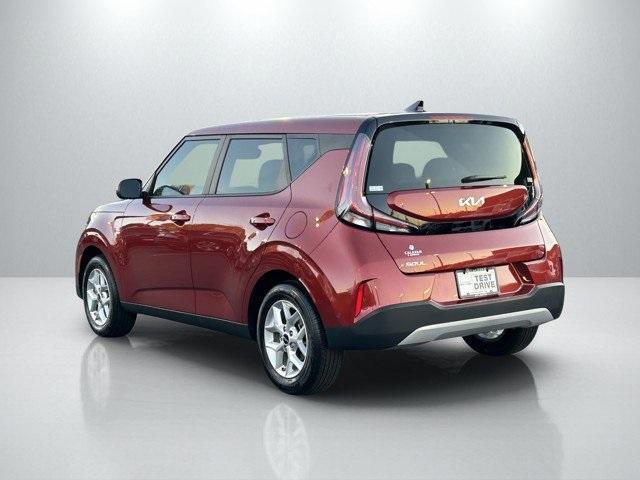 used 2024 Kia Soul car, priced at $19,362